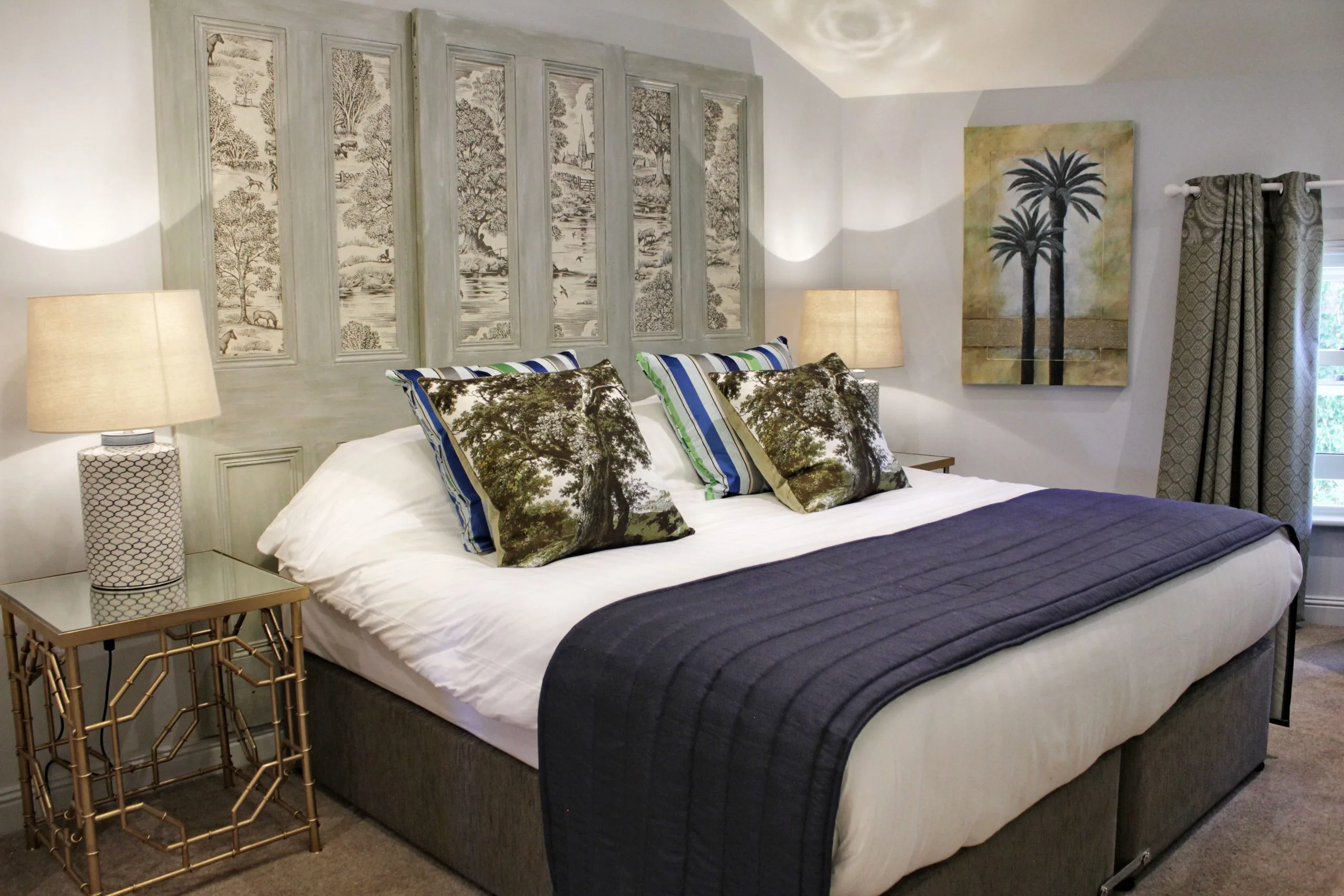 Room 8